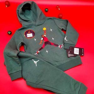 Nike -Jordan- Noble Green - SZ- 3T- UNISEX SWEATSUIT-